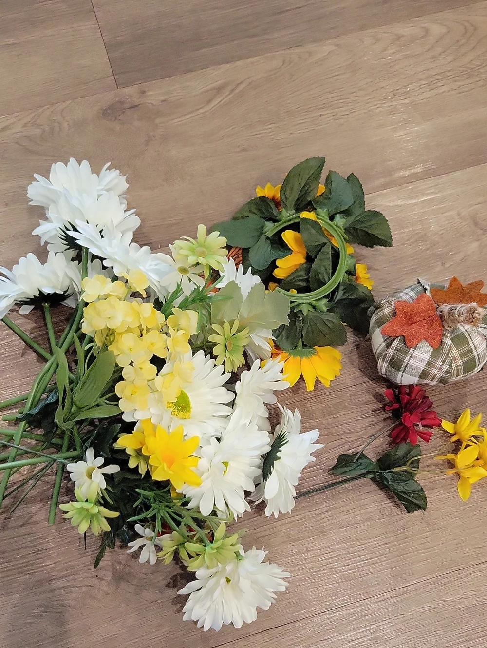 Free With Purchase Floral Bundle